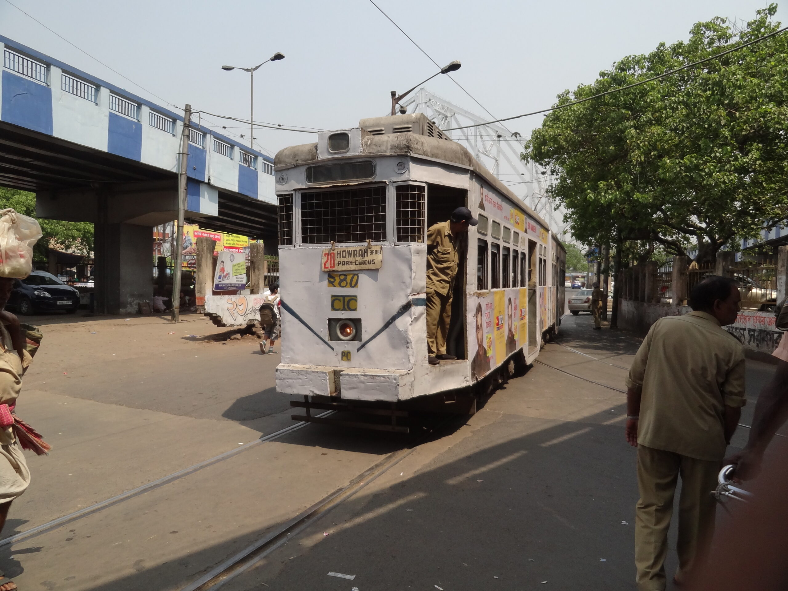 Kolkata Trams should be updated, Ordered from High Court | Kolkata High Court Decision Saves Kolkata's Iconic Trams