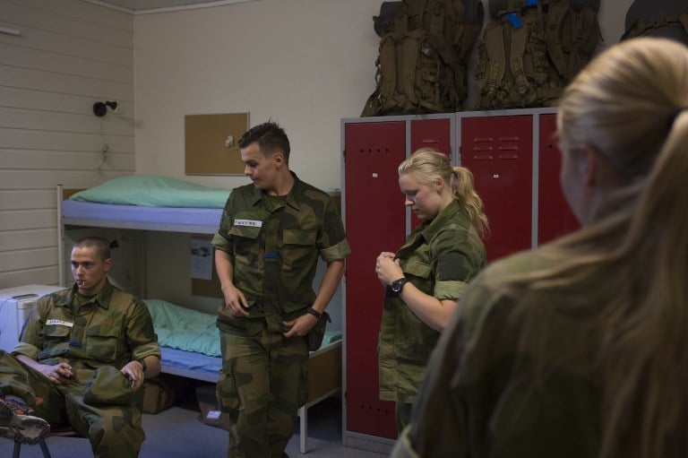 How do female soldiers manage with Male Soldiers?