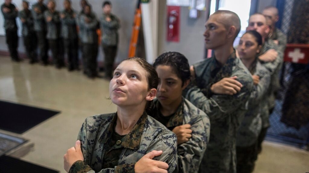 How Female Soldiers Manage Bathroom Needs on the Frontline?