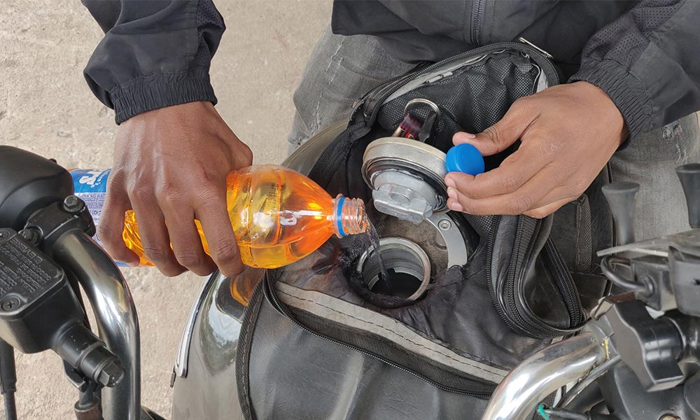 Why Was the Ban on Selling Petrol and Diesel in Plastic Bottles Needed Now?
