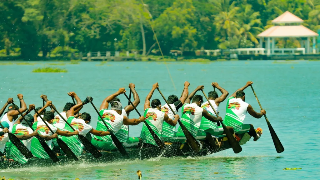 The Role of the Boat Kid Performer in Traditional Boat Races