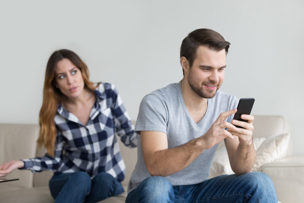 Top Warning Signs of Emotional Affairs