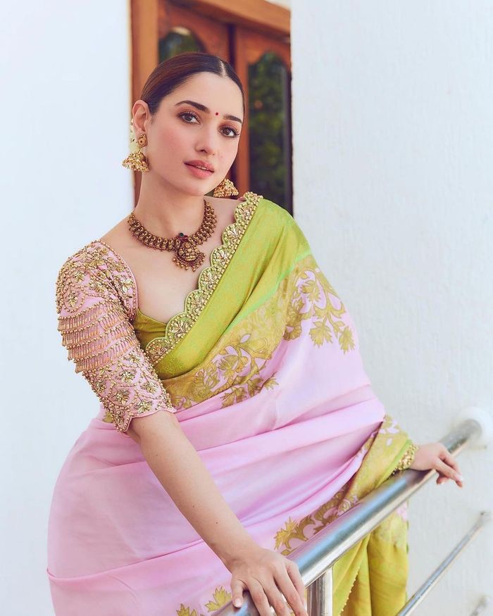 What blouse necklines work with heavy sarees?
