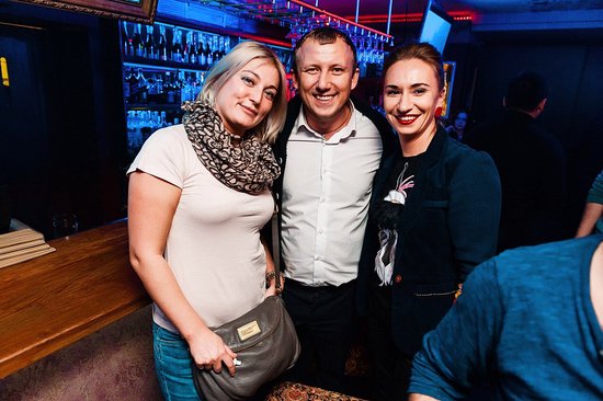 Do Russian women face any challenges in Dubai?